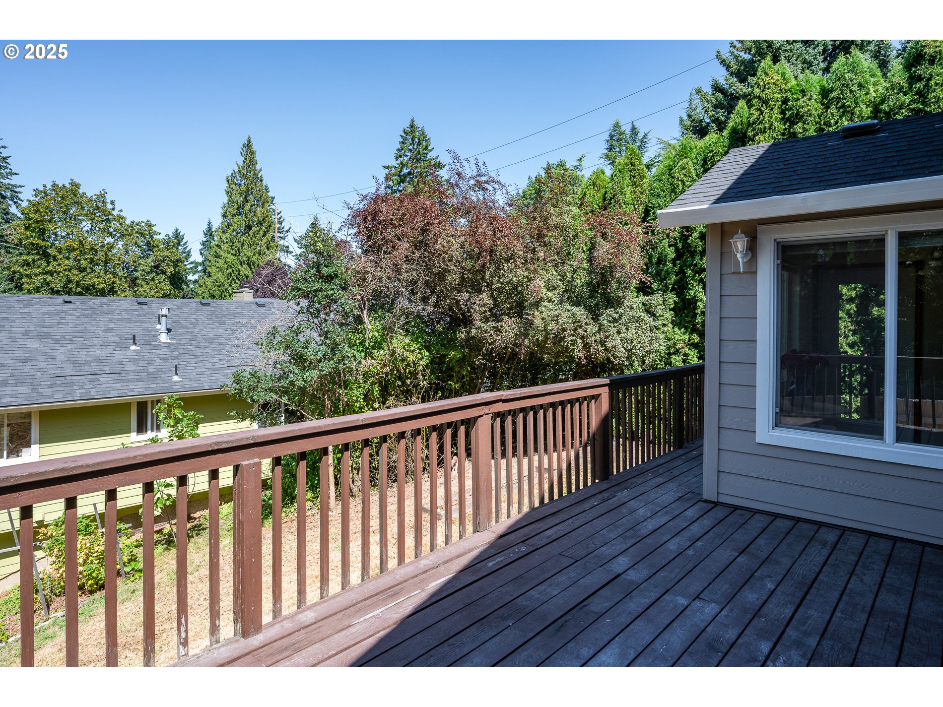 4135 Southwest Brugger Street Portland, OR 97219 - Photo 40 of 46