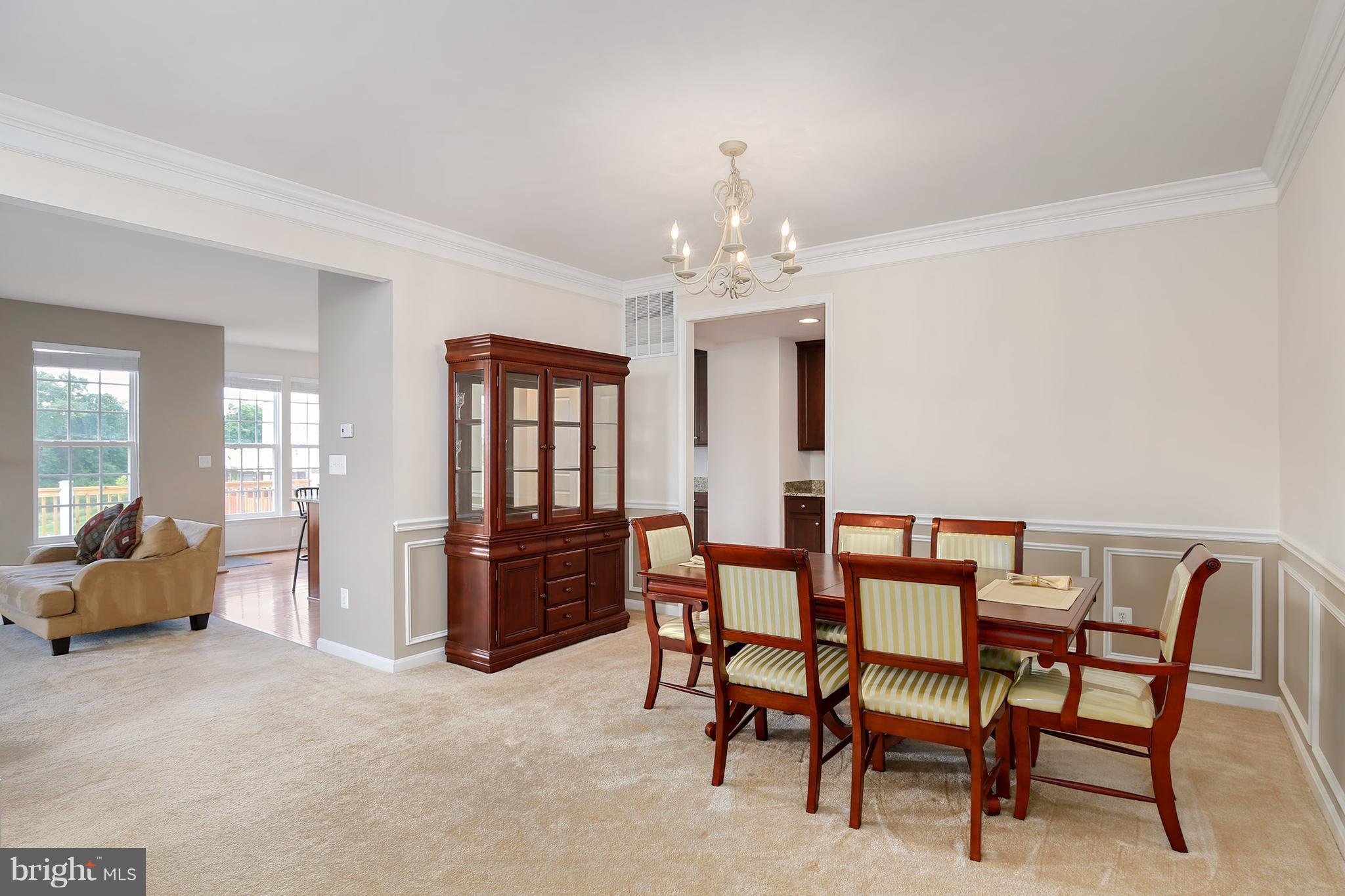 9210 Ribbon Falls Loop Bristow, VA 20136 - Photo 3 of 30 Dining Room