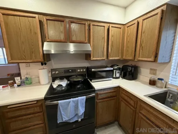 $3,195 | 1512 Concord Way, Chula Vista, CA 91911