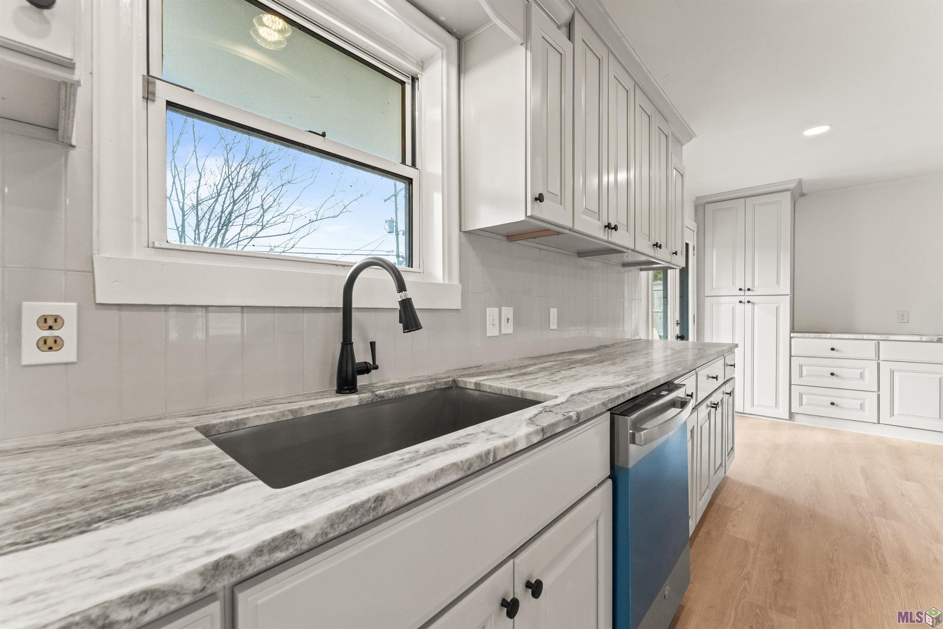 9458 West Darryl Parkway Baton Rouge, LA 70815 - Photo 17 of 31