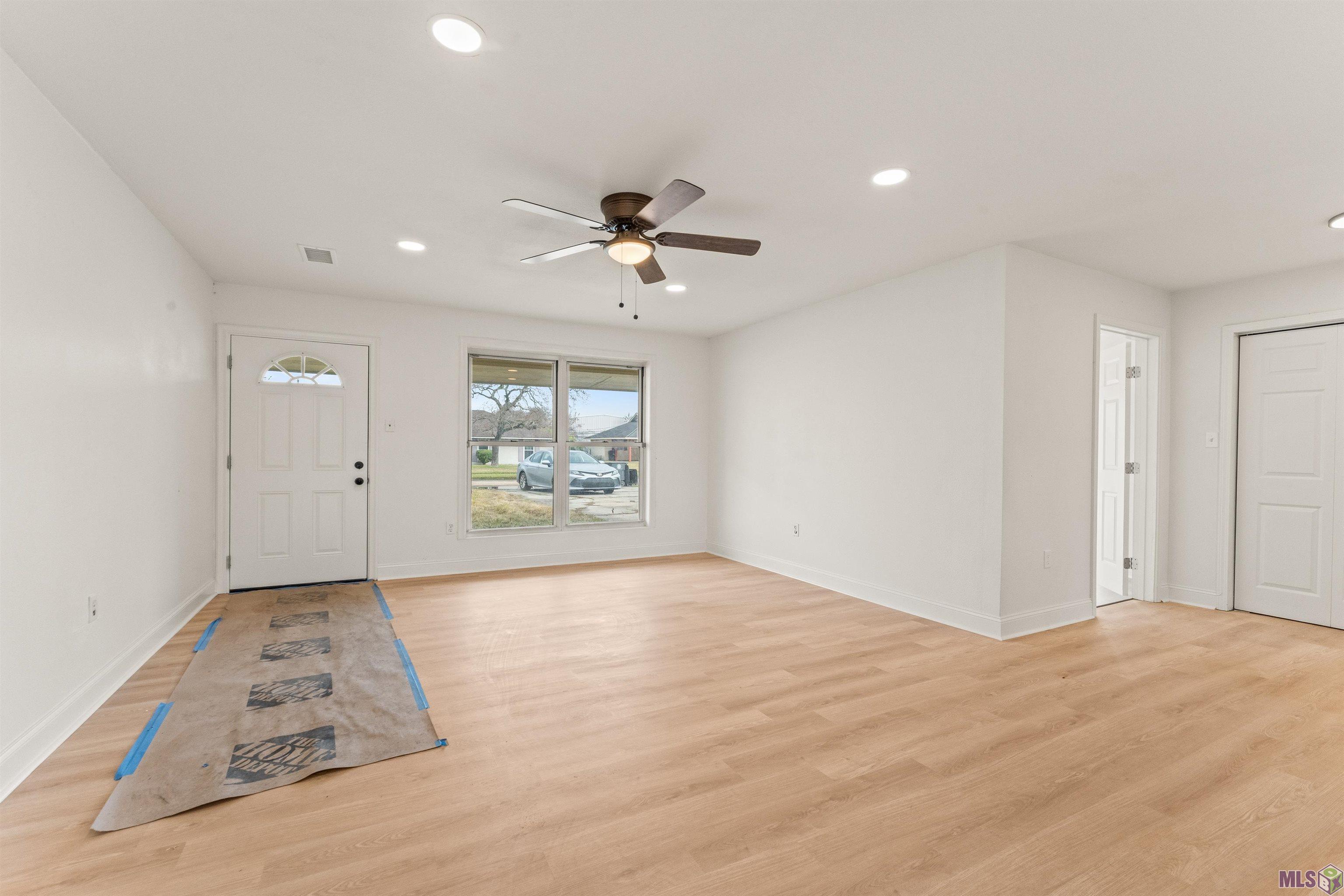 9458 West Darryl Parkway Baton Rouge, LA 70815 - Photo 9 of 31