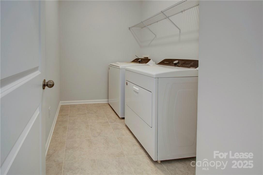 3130 Glenn Hope Way Matthews, NC 28104 - Photo 21 of 24 a utility room with dryer and washer