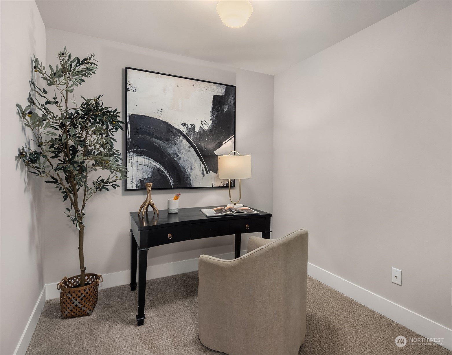 766 North 65th Street Seattle, WA 98103 - Photo 20 of 38 Gallery Image 20