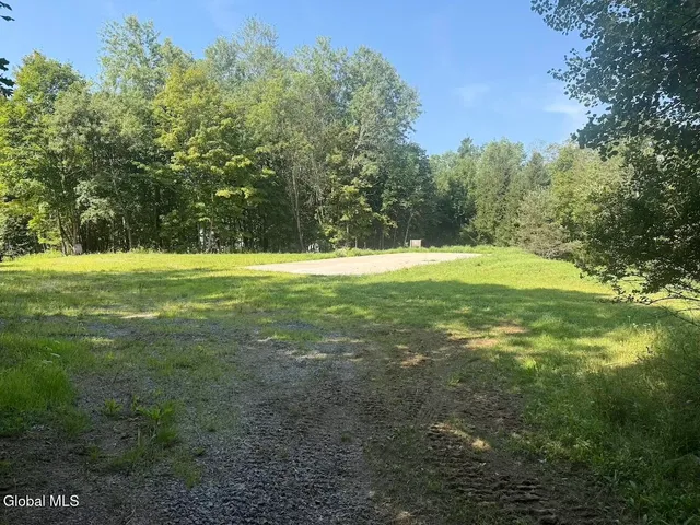 $249,800 | 1976 Ny-29a St-johnstown Ny 12095, Gloversville, NY 12078