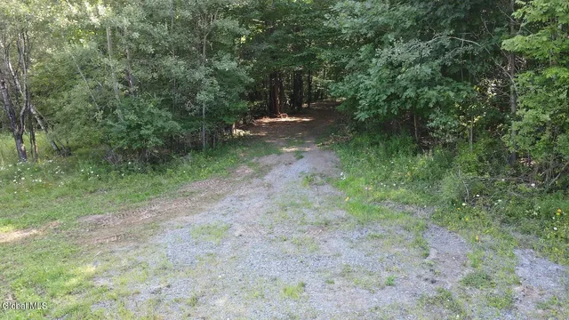 $249,800 | 1976 Ny-29a St-johnstown Ny 12095, Gloversville, NY 12078