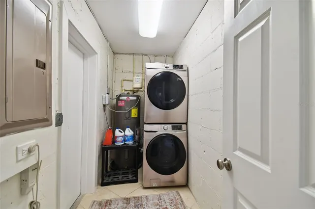 $2,999 | 4324 South Clark Avenue, Tampa, FL 33611