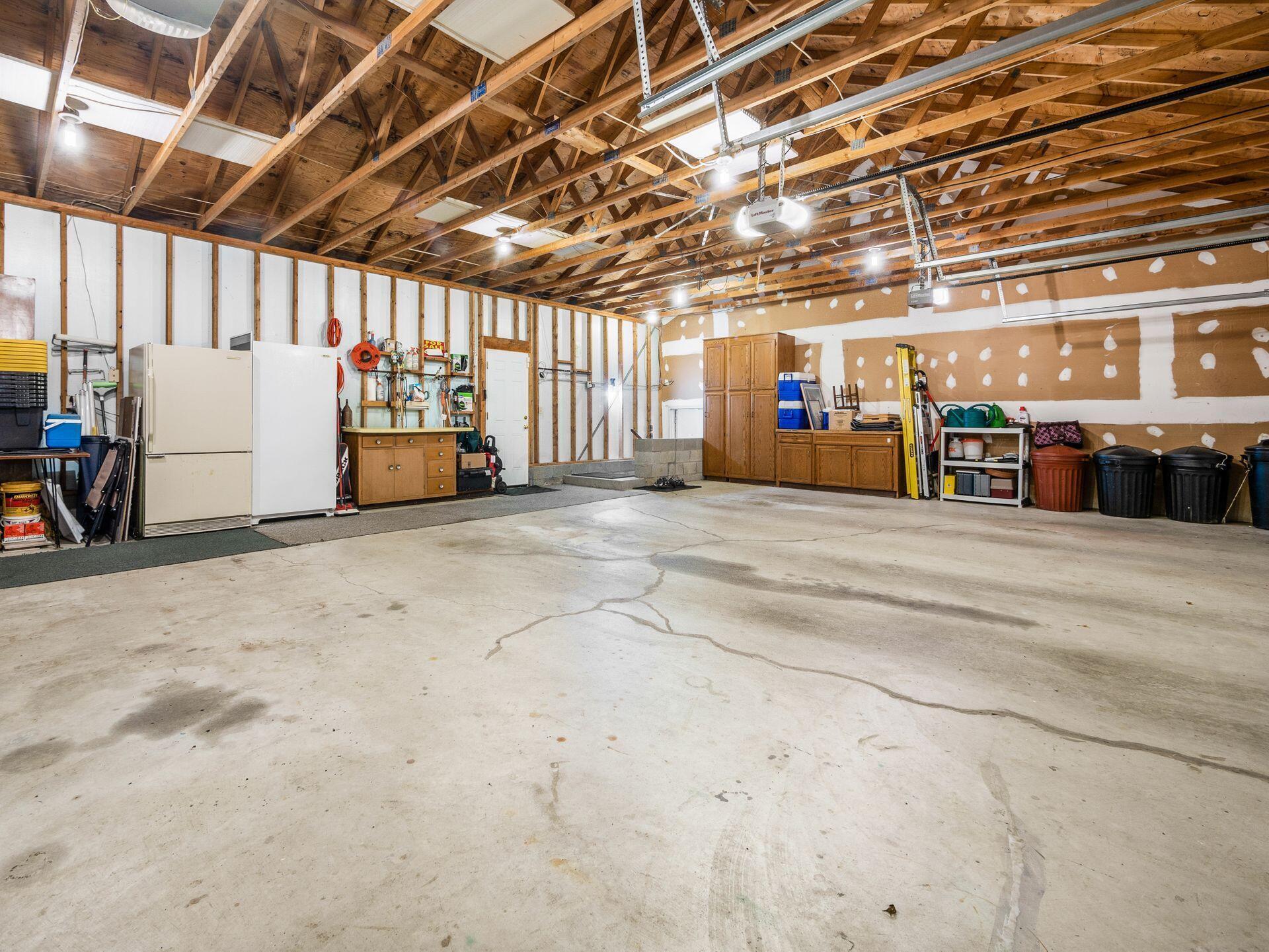 5590 Howard Road Delaware, OH 43015 - Photo 82 of 82 Oversized Garage (945 sqare feet)