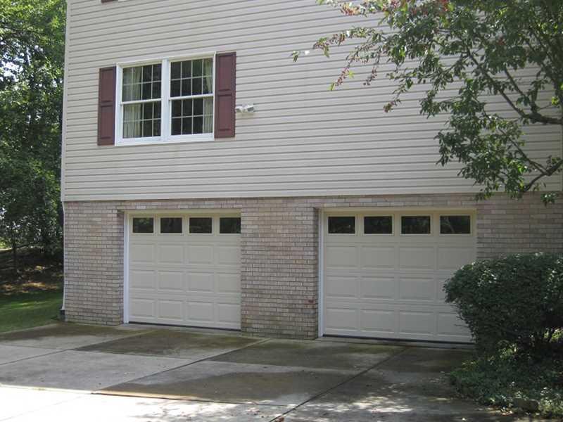 2335 Norton Road Upper St. Clair, PA 15241 - Photo 13 of 25 Parking Lot/Garage.