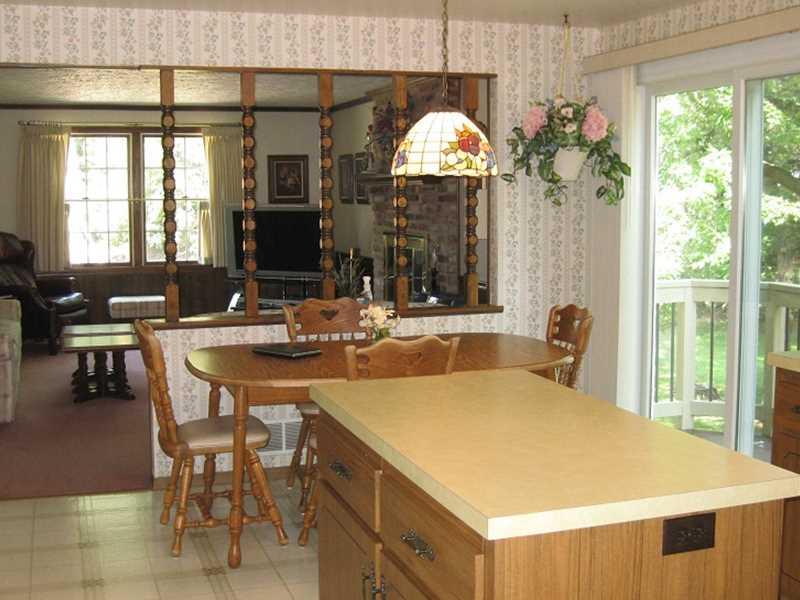 2335 Norton Road Upper St. Clair, PA 15241 - Photo 17 of 25 Kitchen.