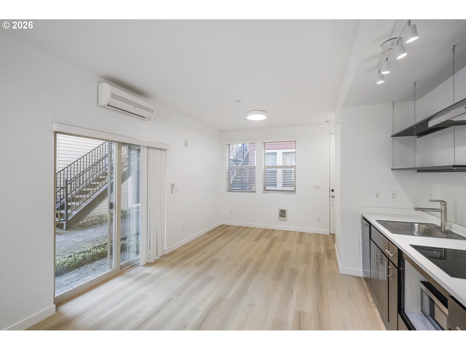 4315 Southeast Division Street, Unit A Portland, OR 97206 - Photo 12 of 26