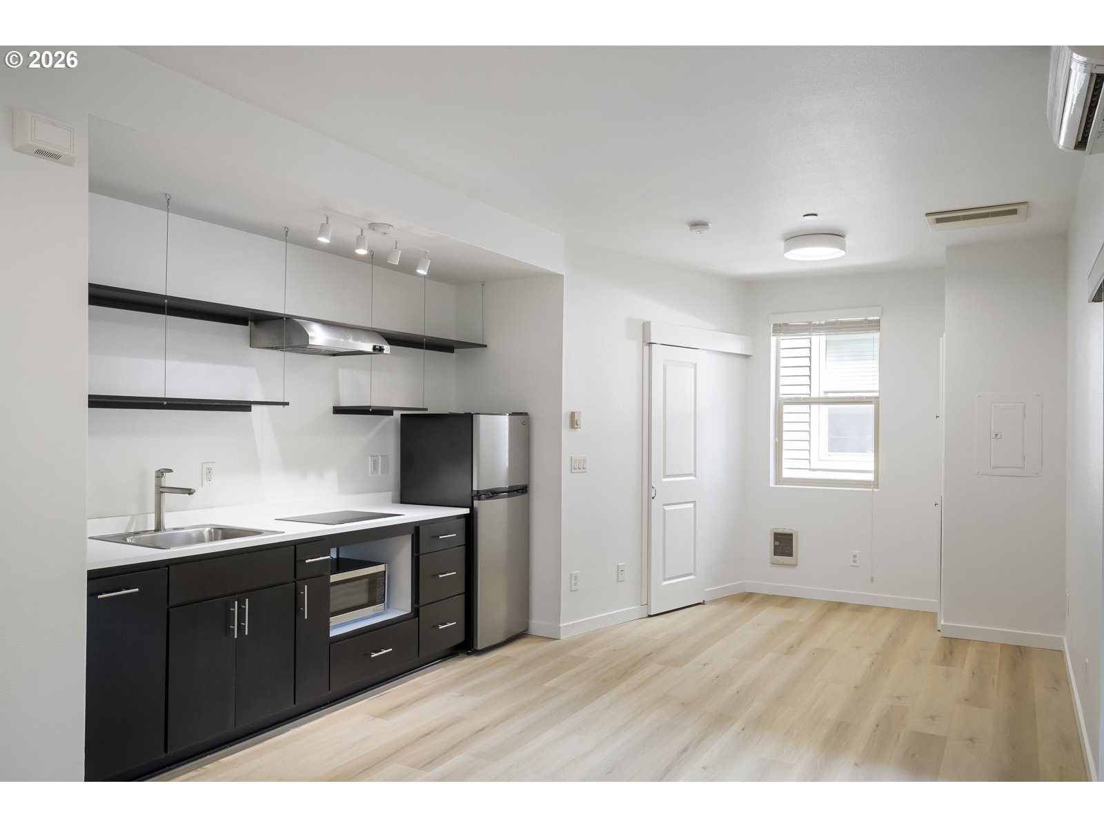 4315 Southeast Division Street, Unit A Portland, OR 97206 - Photo 10 of 26