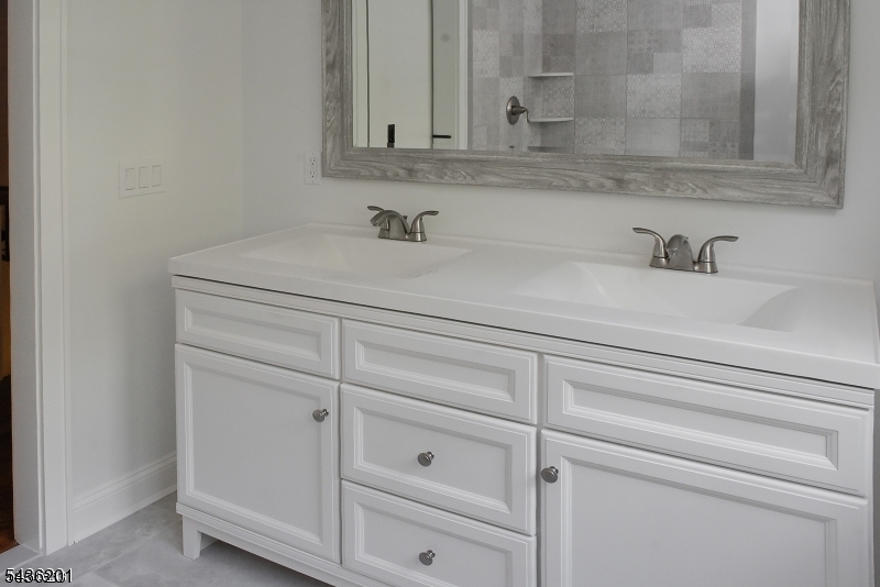 10 Howell Road Mountain Lakes, NJ 07046 - Photo 6 of 11