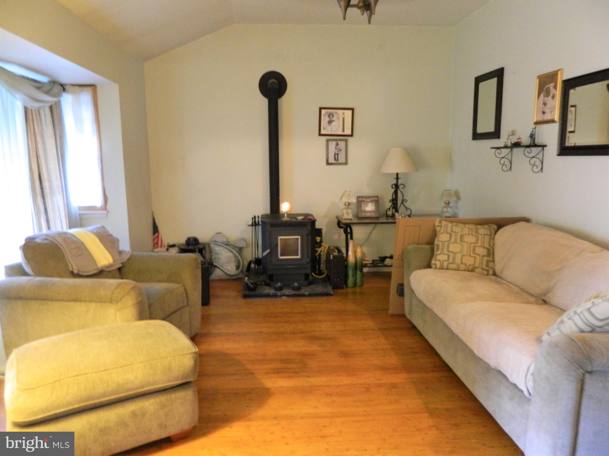 186 Lincoln Road Wenonah, NJ 08090 - Photo 3 of 13 Gallery Image 3