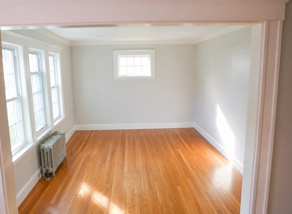 39-41 Suncrest Road Boston, MA 02136 - Photo 4 of 13 Gallery Image 4