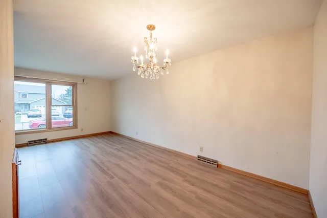 $279,900 | 110 Crab Tree Lane, Racine, WI 53406