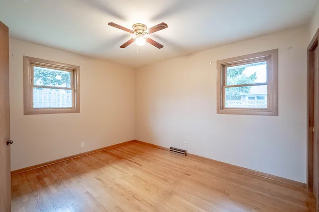 $279,900 | 110 Crab Tree Lane, Racine, WI 53406