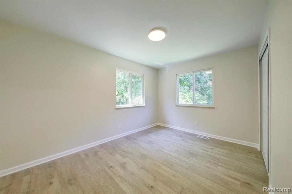 9600 Oakhurst Road Holly, MI 48442 - Photo 16 of 34 Gallery Image 16