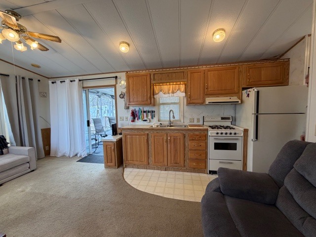 2795 East 28th Road Marseilles, IL 61341 - Photo 14 of 69 a kitchen with stainless steel appliances a refrigerator and a stove top oven