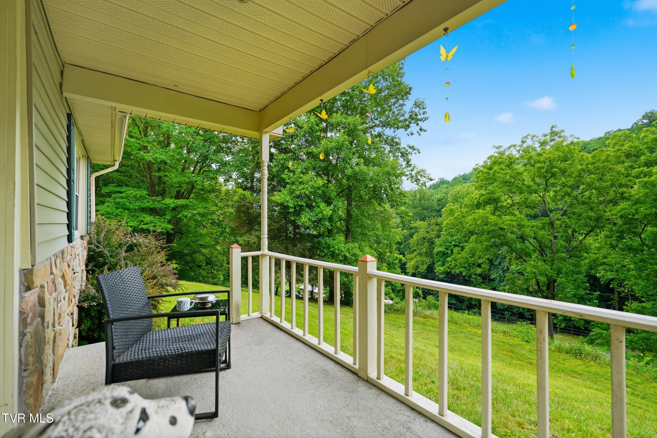 5100 Chandler Road Big Stone Gap, VA 24219 - Photo 5 of 42 5_5100 chandler rd-15