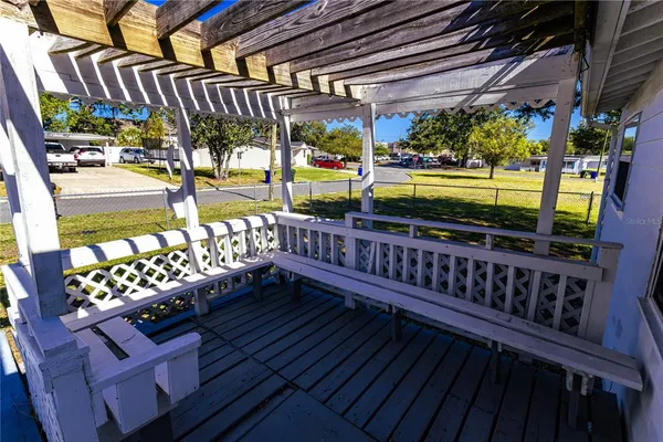 $299,000 | 202 Orangeview Circle, Lakeland, FL 33803