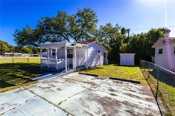$299,000 | 202 Orangeview Circle, Lakeland, FL 33803