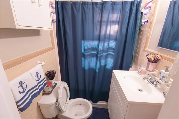 $299,000 | 202 Orangeview Circle, Lakeland, FL 33803