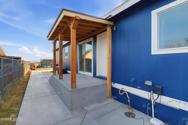 a view of a garden with houses