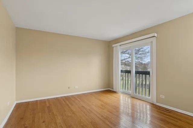 $339,000 | 30W539 Fairway Drive, Naperville, IL 60563