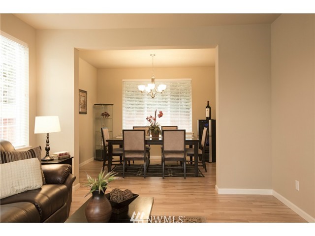 5605 Northeast 5th Circle Renton, WA 98059 - Photo 2 of 13