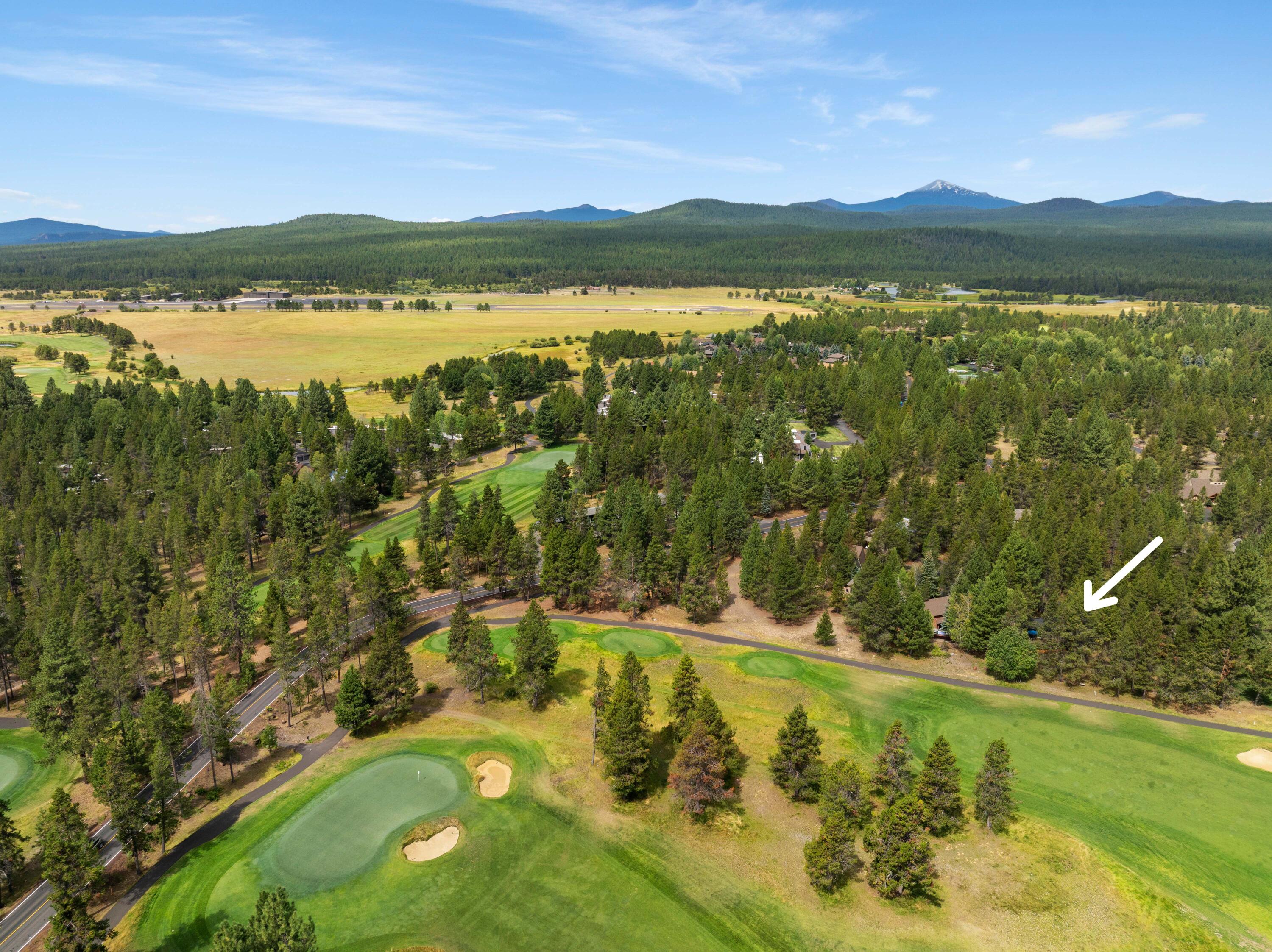 57308 Approach Lane, Unit 2 Sunriver, OR 97707 - Photo 35 of 41