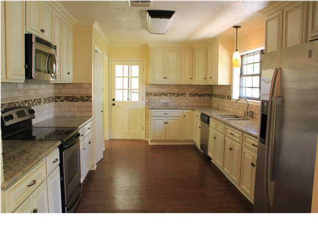 327 East Farrel Road Lafayette, LA 70508 - Photo 3 of 28 Additional Photo