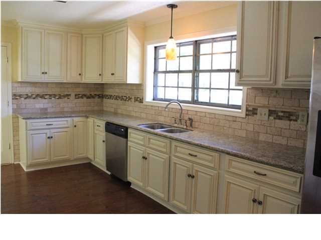 327 East Farrel Road Lafayette, LA 70508 - Photo 5 of 28 Additional Photo