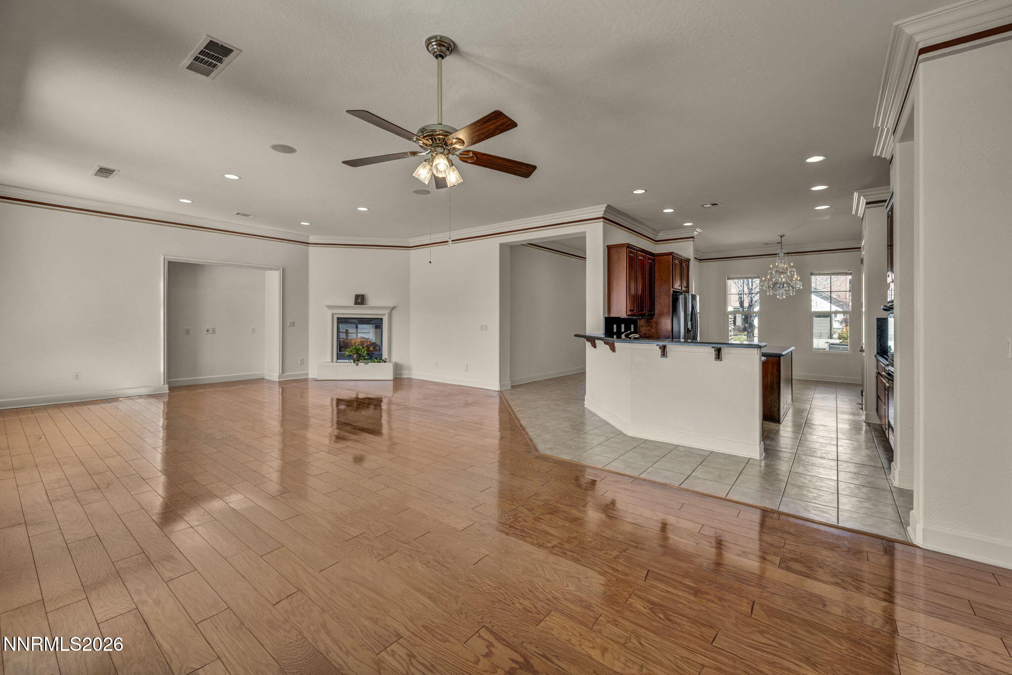 9160 Mount Pleasant Drive Reno, NV 89523 - Photo 13 of 36 Livingroom