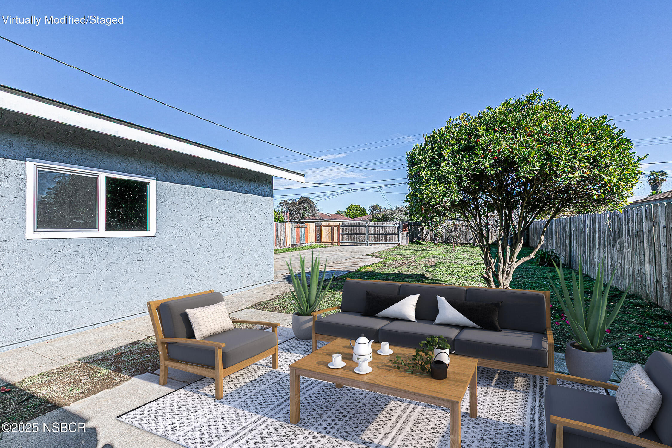 516 North L Street Lompoc, CA 93436 - Photo 11 of 32 516NorthLSt_26 (VS)