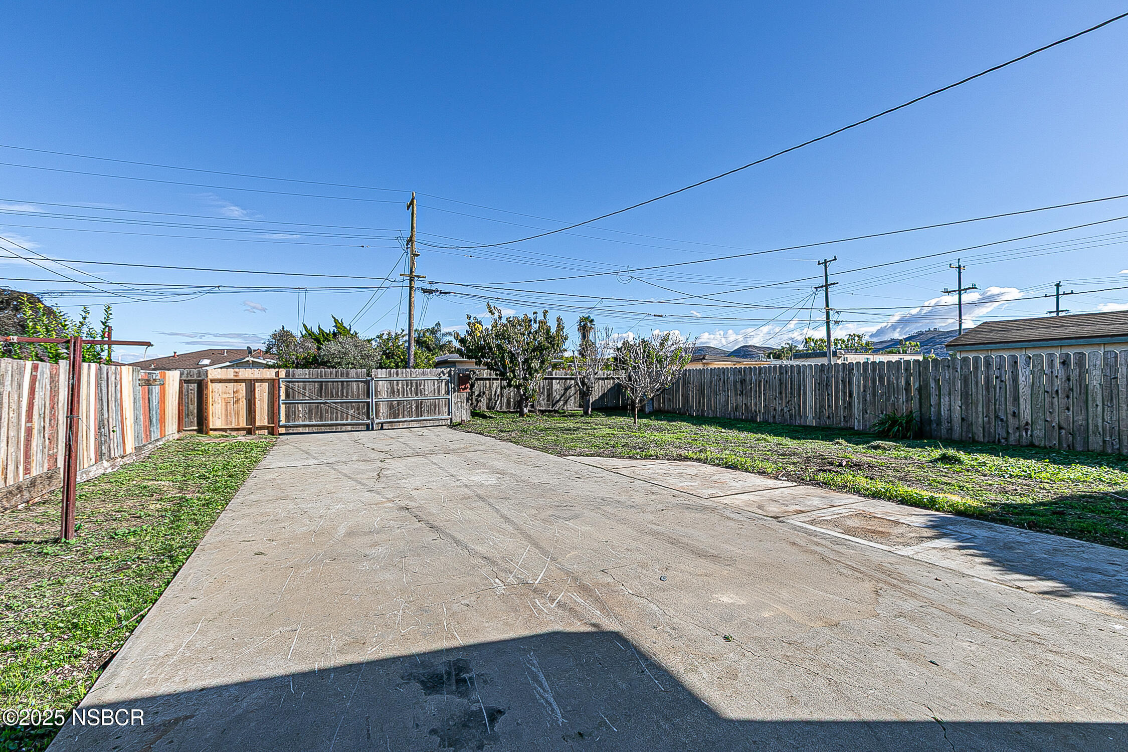516 North L Street Lompoc, CA 93436 - Photo 29 of 32 516NorthLSt_29