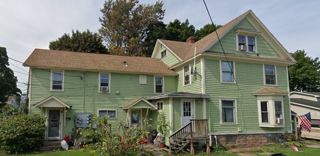 200 West Center Street Ridgeway, NY 14103 - Photo 11 of 26 400 Commercial St