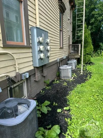 $1,100,000 | 77 North 5th Street, Hudson, NY 12534