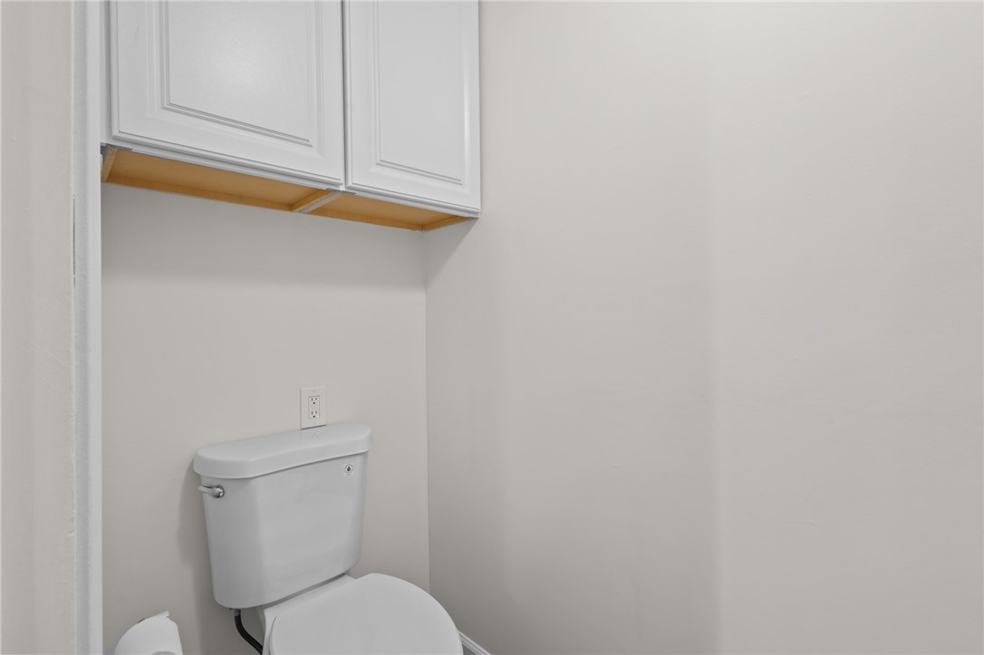 43 High Street Northbridge, MA 01588 - Photo 11 of 22