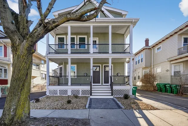 $1,075,000 | 117 Emerald Street, Unit 117, Medford, MA 02155