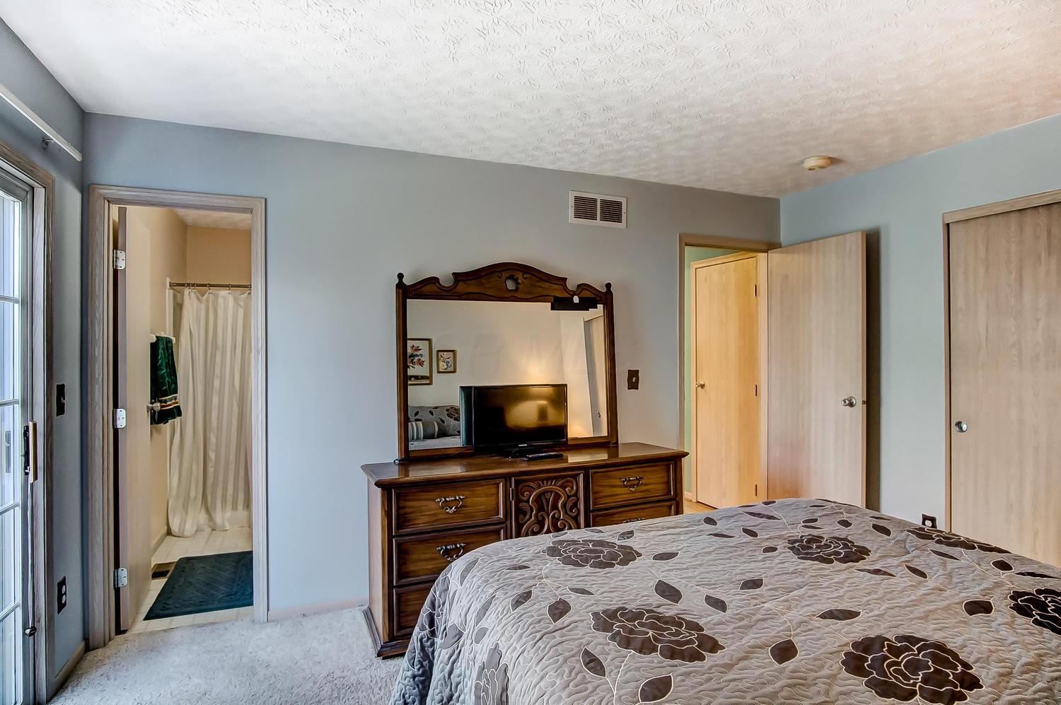 5383 North Hamilton Road, Unit 1E Columbus, OH 43230 - Photo 13 of 47