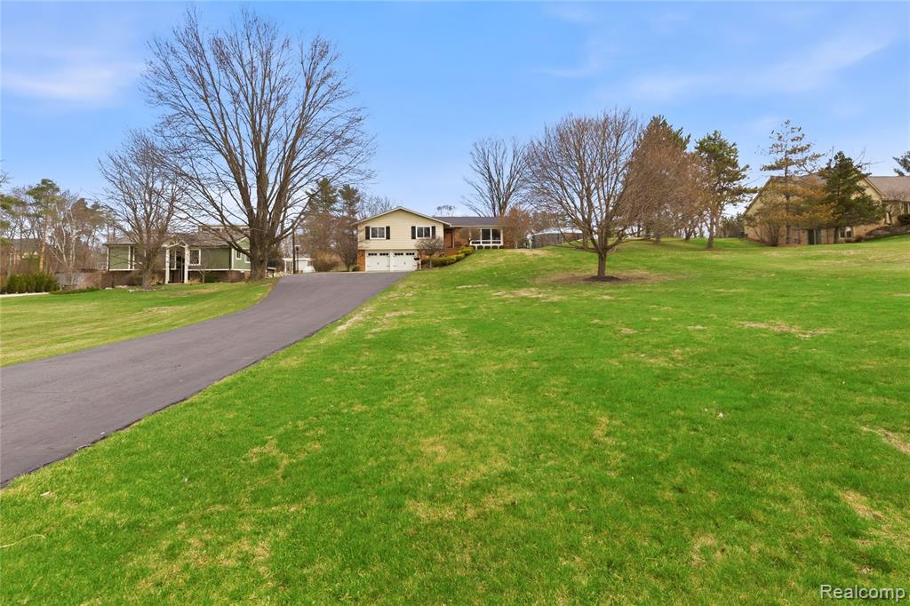 116 Whims Lane Rochester, MI 48306 - Photo 34 of 35 Gallery Image 34