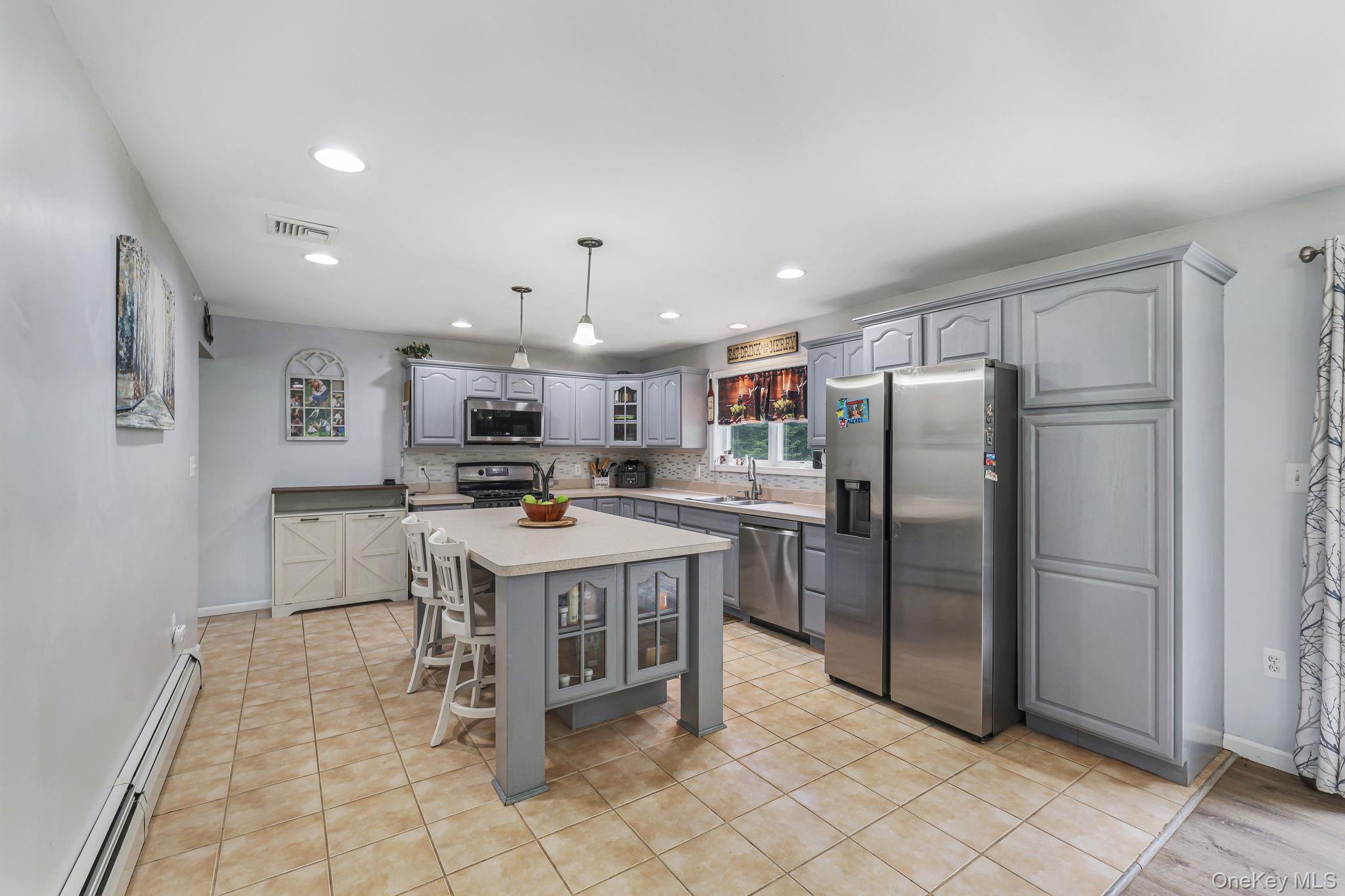 436 Mutton Hill Road Neversink, NY 12765 - Photo 6 of 23 Gallery Image 6