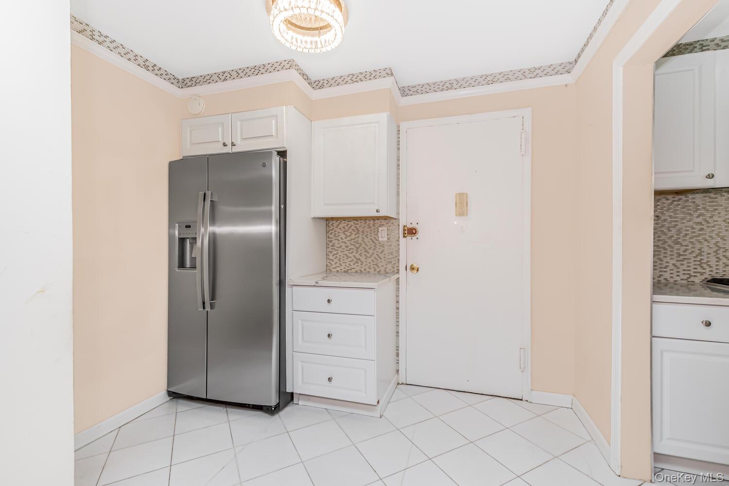 4315 Webster Avenue, Unit 1J Bronx, NY 10470 - Photo 4 of 9