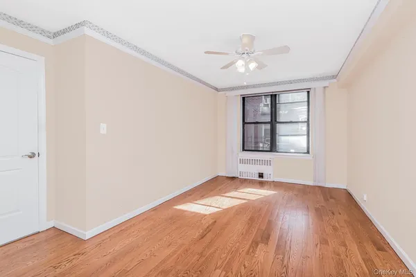 $174,000 | 4315 Webster Avenue, Unit 1J | Woodlawn Heights