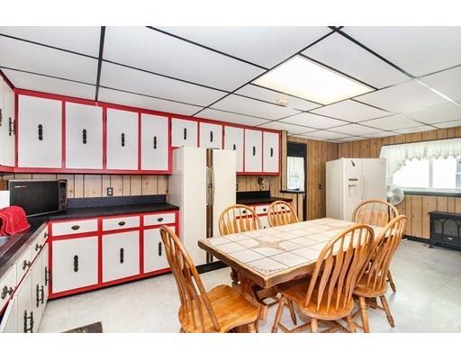25 Reed Avenue Everett, MA 02149 - Photo 6 of 23 Gallery Image 6