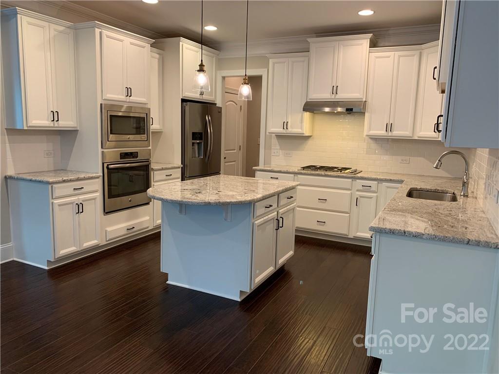 907 Ospre Lane Fort Mill, SC 29708 - Photo 11 of 39