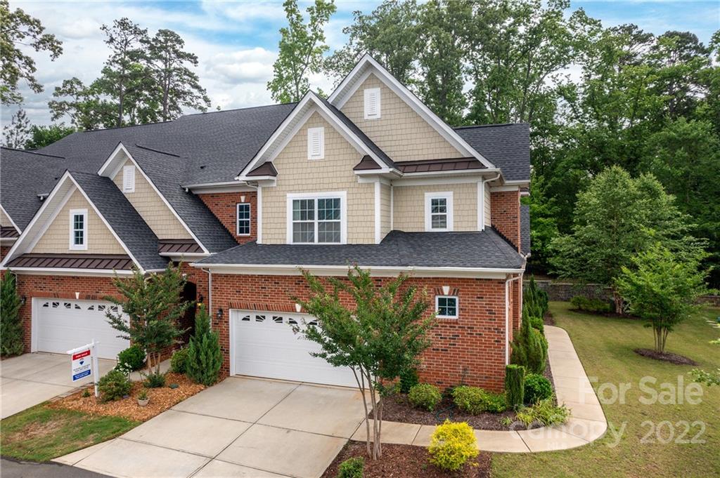 907 Ospre Lane Fort Mill, SC 29708 - Photo 2 of 39