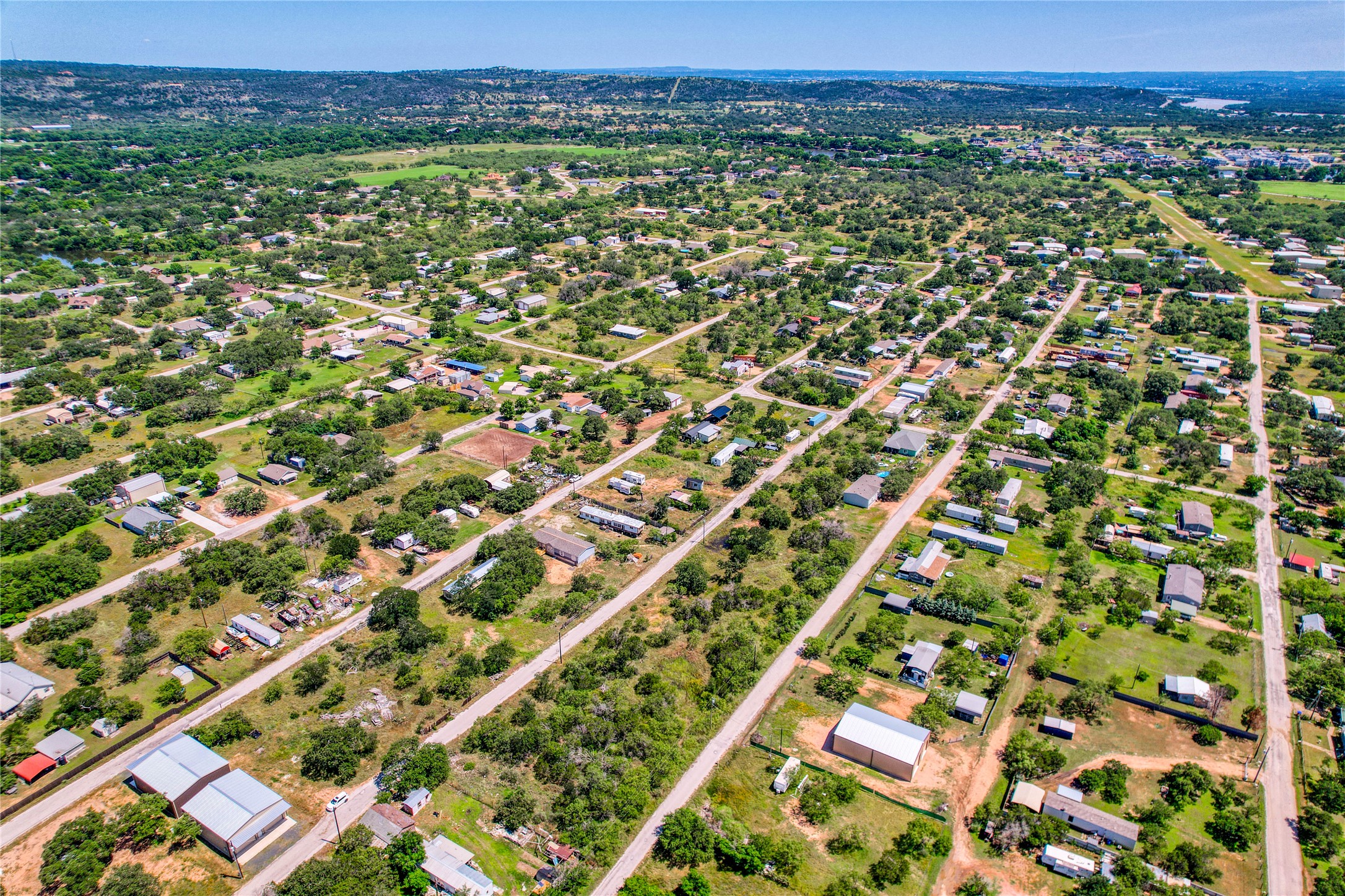 48-51 Pansy Road Kingsland, TX 78639 - Photo 7 of 13 Gallery Image 7