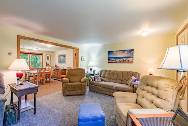 $349,900 | 56 Gross Neck Road, Waldoboro, ME 04572