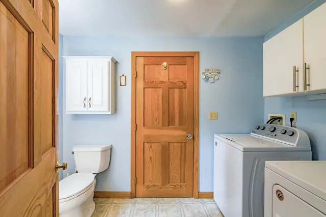 $349,900 | 56 Gross Neck Road, Waldoboro, ME 04572